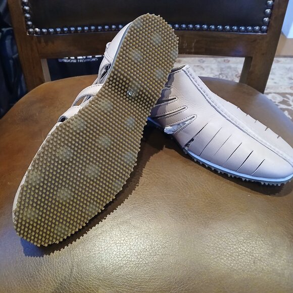 Mens leather vacation walking slipon. - Picture 2 of 6